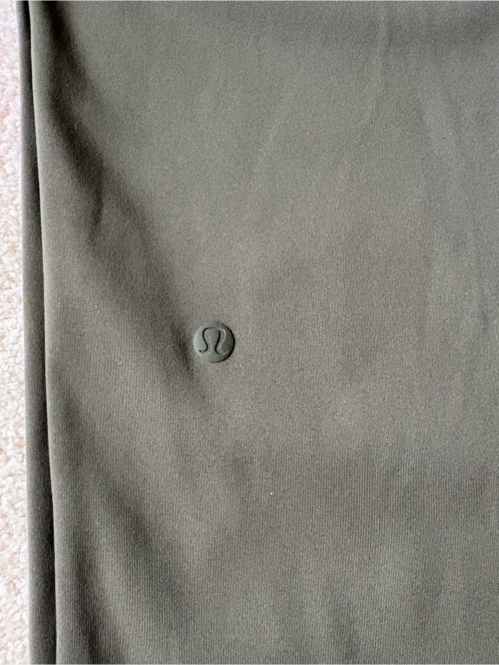 *LIKE NEW* Lululemon On The Fly Pants Olive Army Green Women's 8